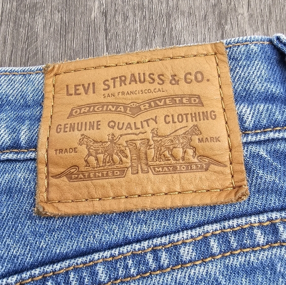 Levi's Premium Wedgie Jeans Distressed Knee‎ Size 27 - Picture 11 of 12